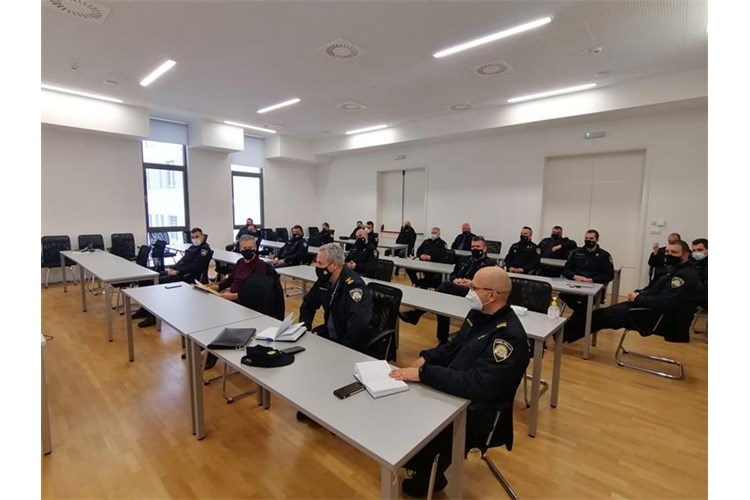 Slika Ljudska prava IV